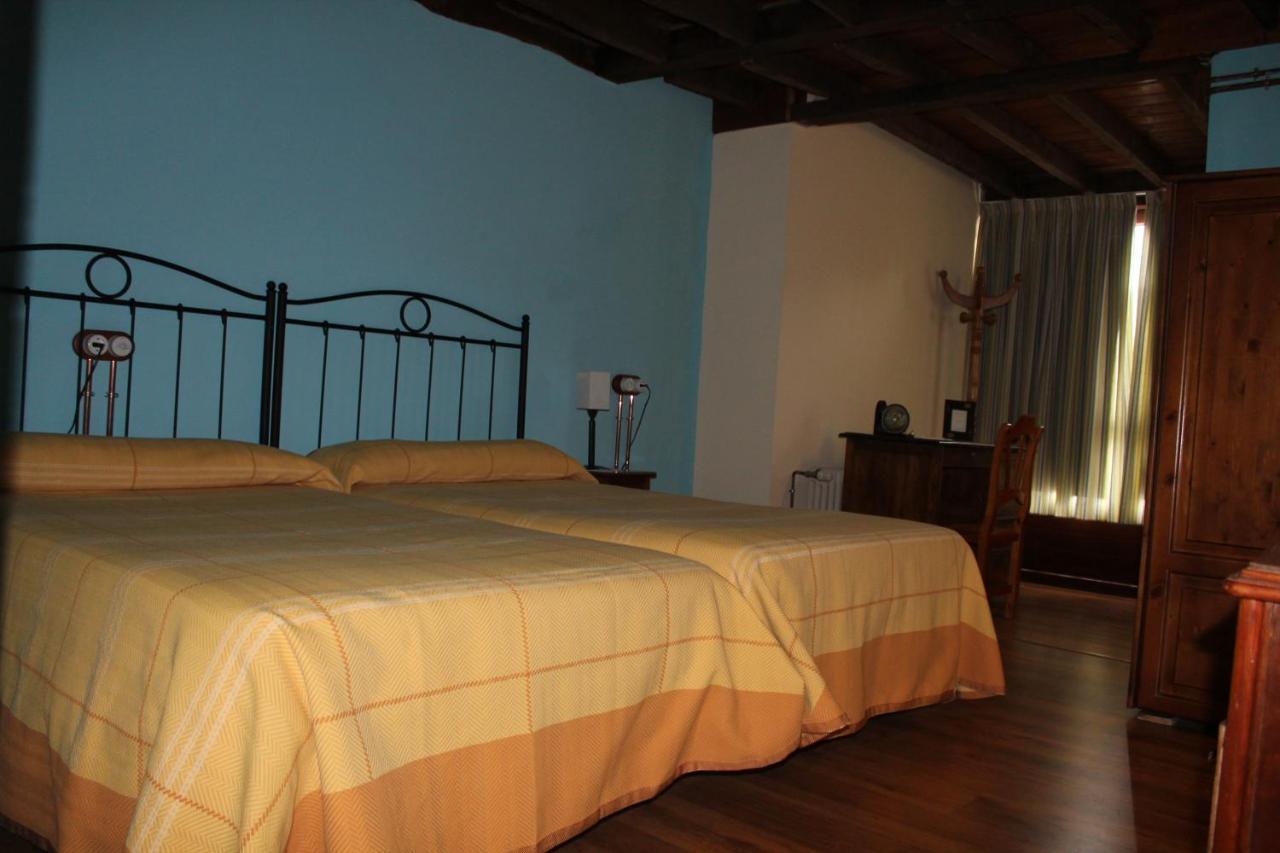 Casa Josefita Appartement Villamayor  Buitenkant foto