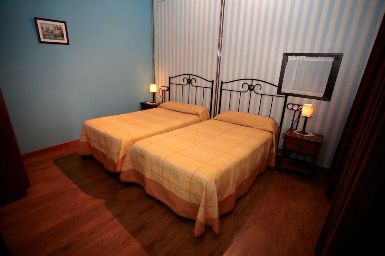 Casa Josefita Appartement Villamayor  Buitenkant foto