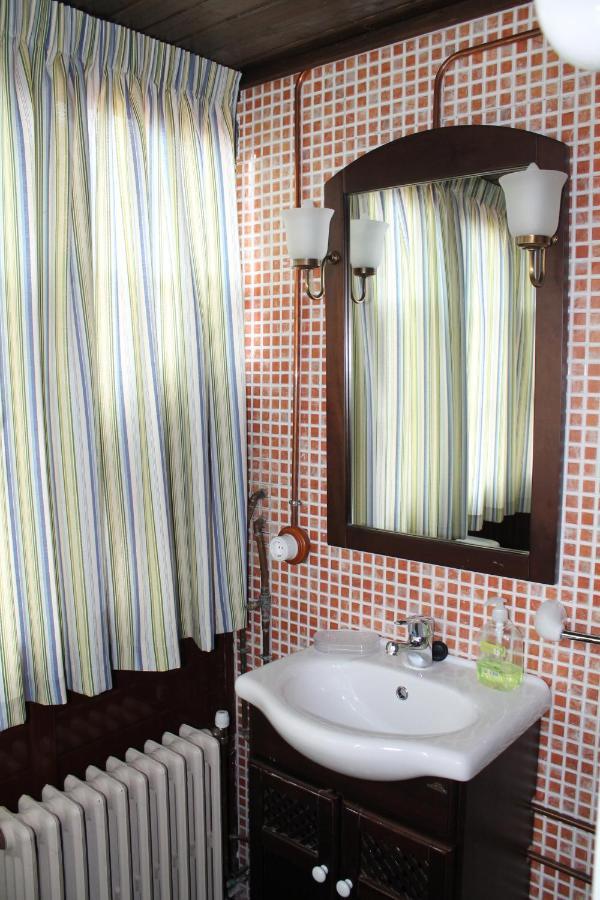 Casa Josefita Appartement Villamayor  Buitenkant foto