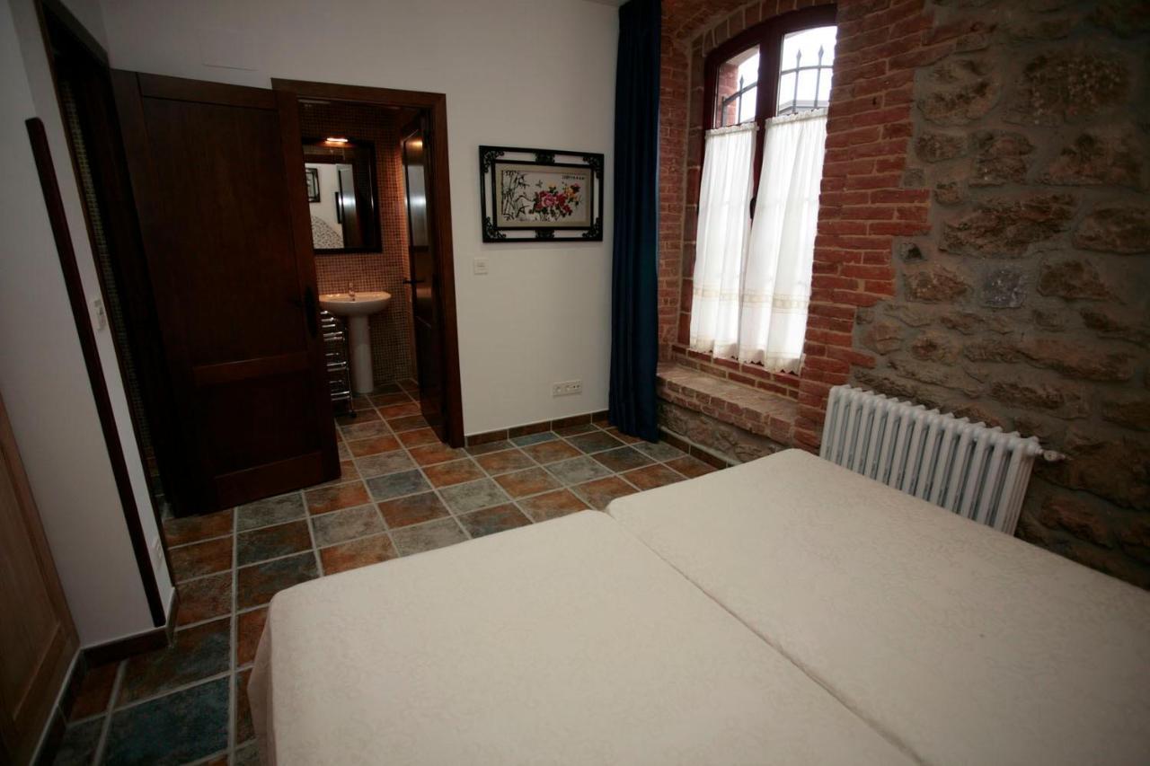 Casa Josefita Appartement Villamayor  Buitenkant foto